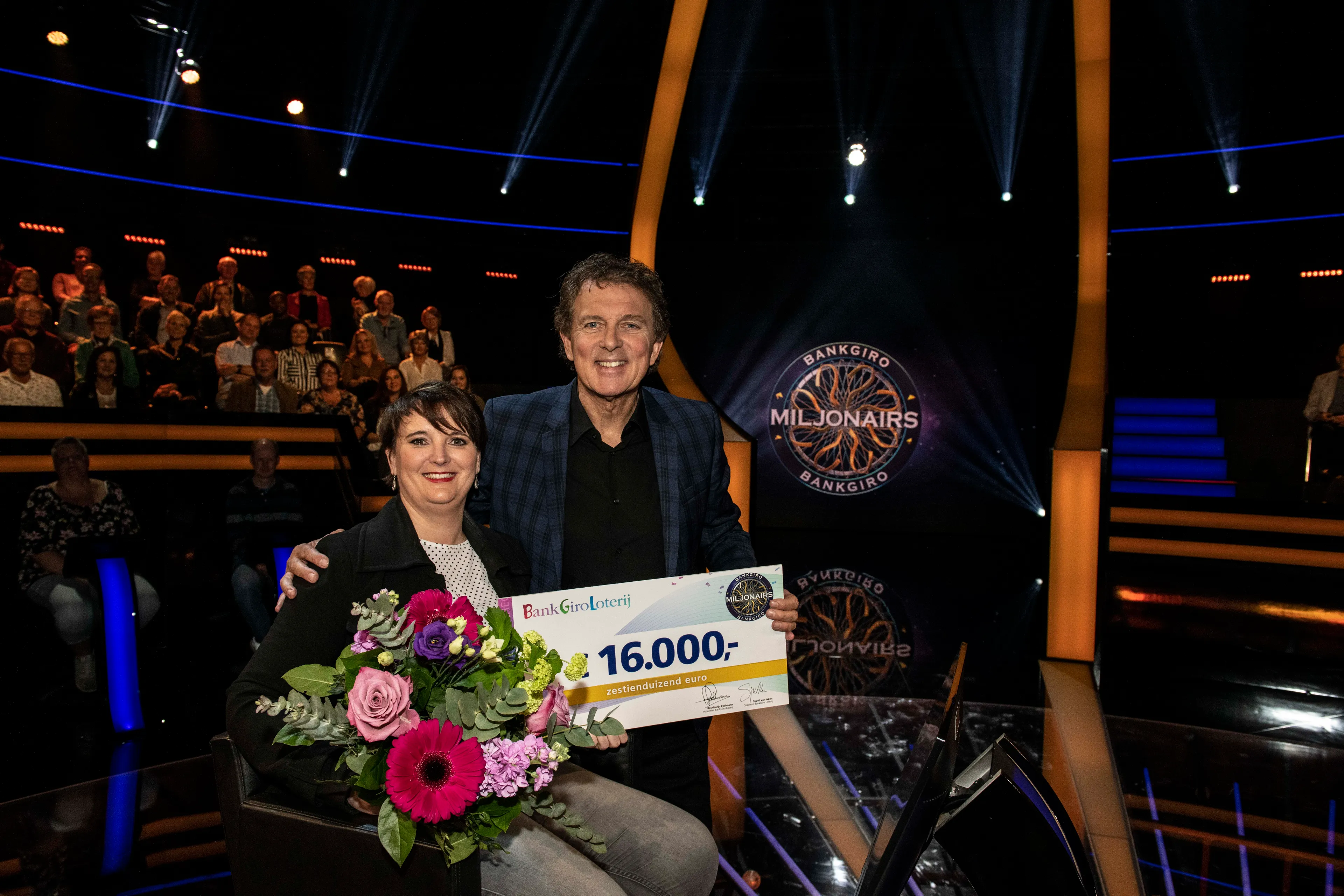 danielle wint 16000 euro in bankgiro miljonairs