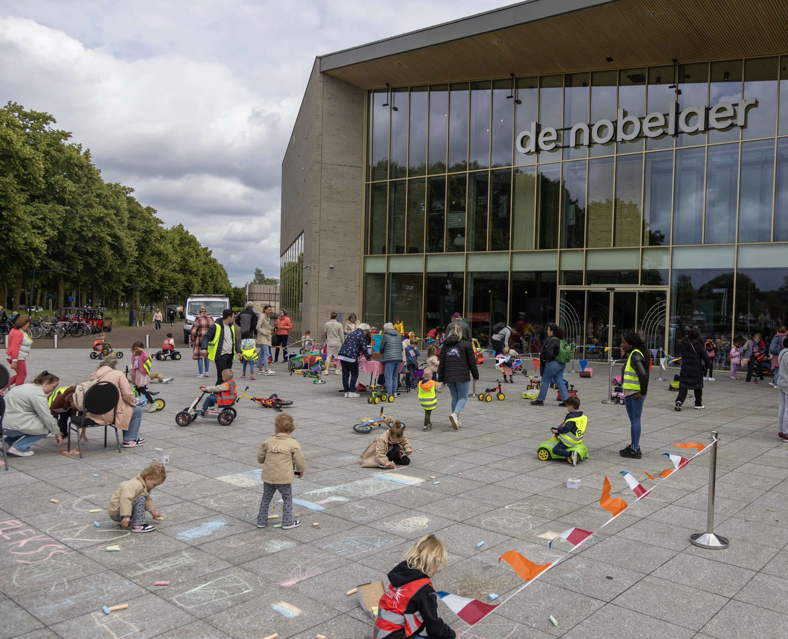 de nobelaer speelotheek buitenspeeldag 2024