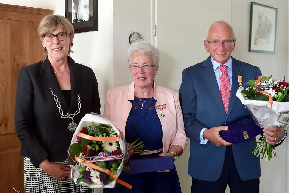 echtpaar koninklijk onderscheiden