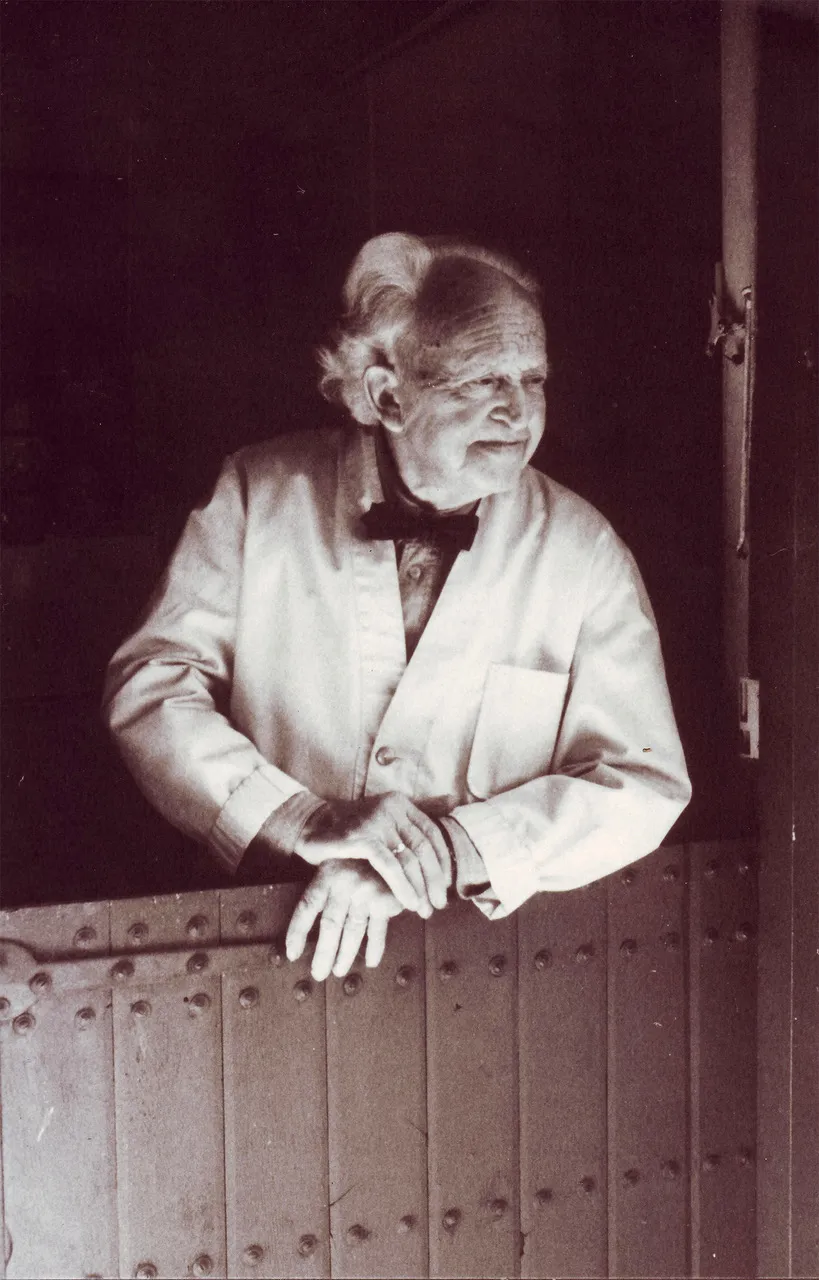 foto 00 jan strube in de deuropening