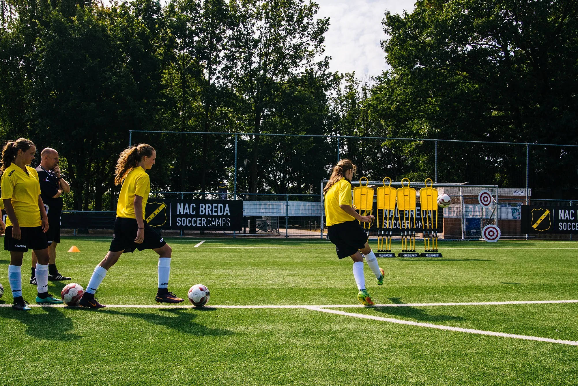 nac breda meidenvoetbalkamp 2