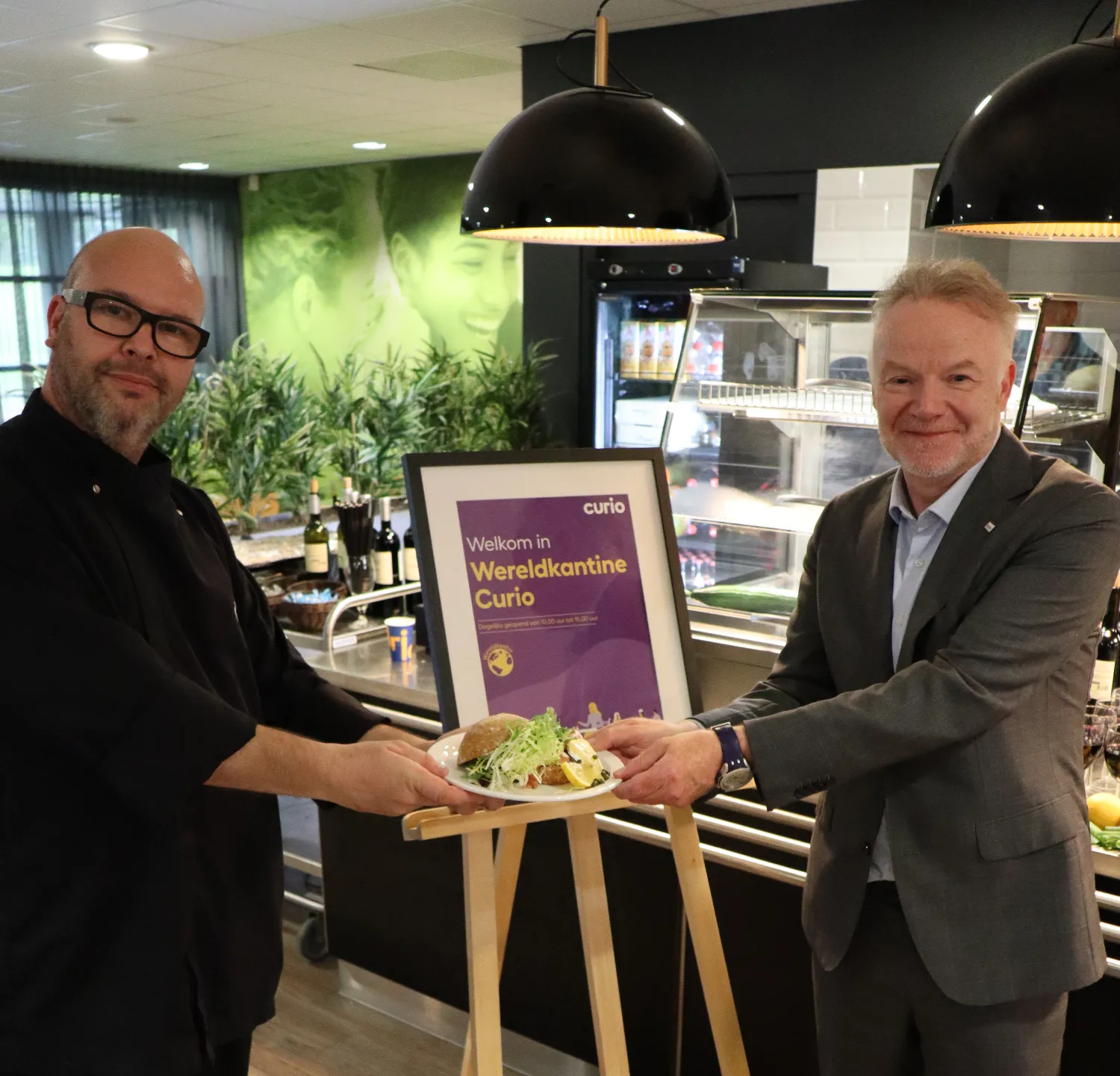 opening curio wereldkantine