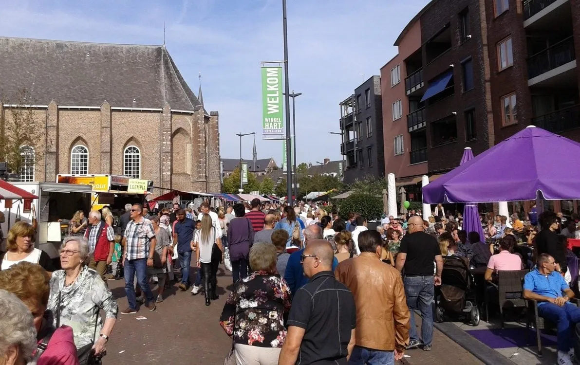 oranje markt etten leur e1490011971728