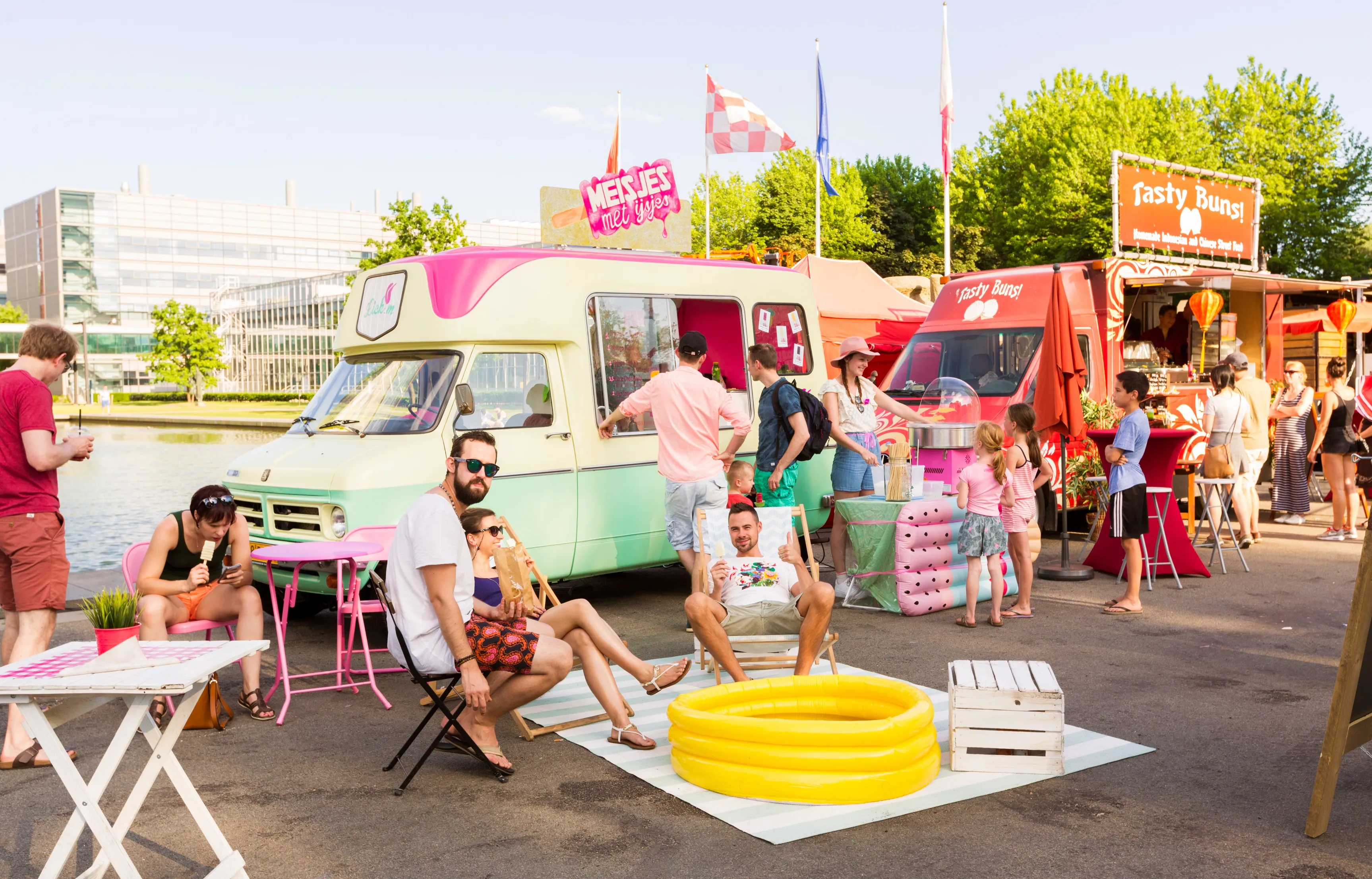 persfoto foodstock foodtruck1 paint