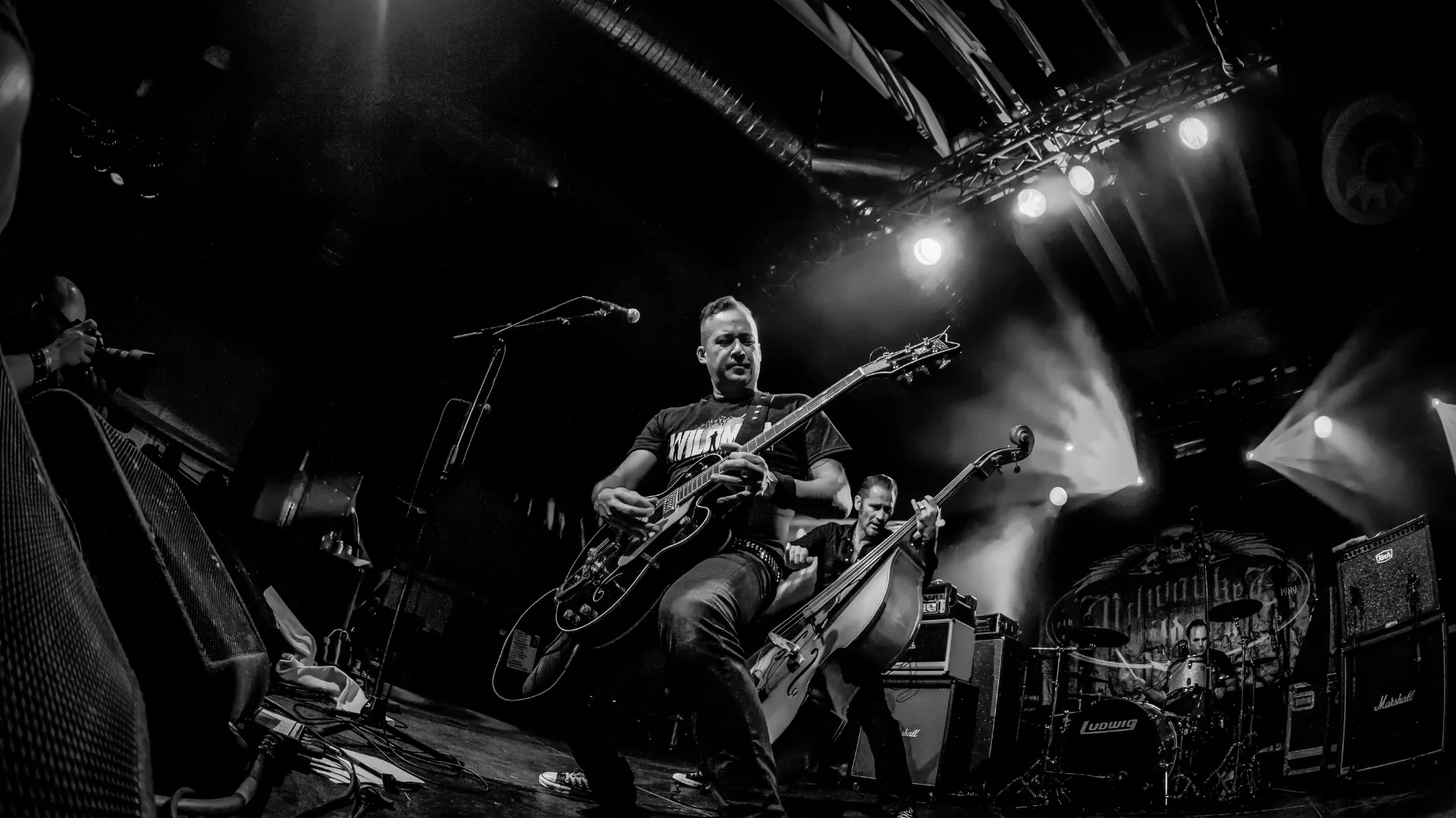 spijkerbroekenopening de nobelaer cmilwaukee wildmen