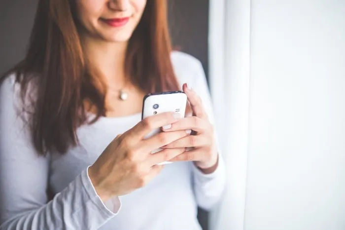woman smartphone girl technology bec