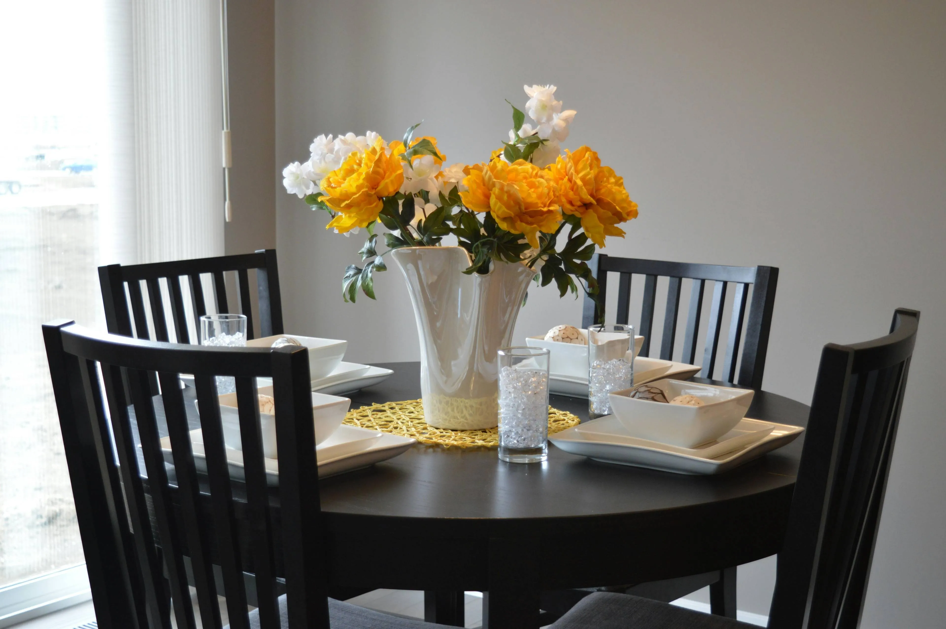 pexels-pixabay-271696-250928-tafel-eettafel