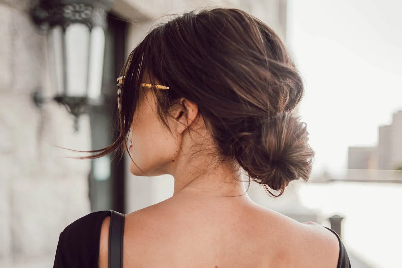 femfem messy bun