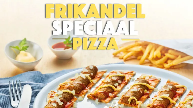 frikandelpizza 1