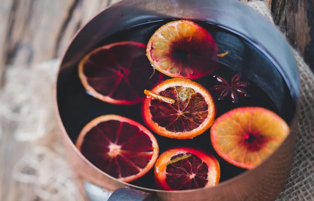 gluhwein 1 fem fem