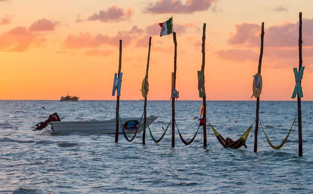 holbox femfem