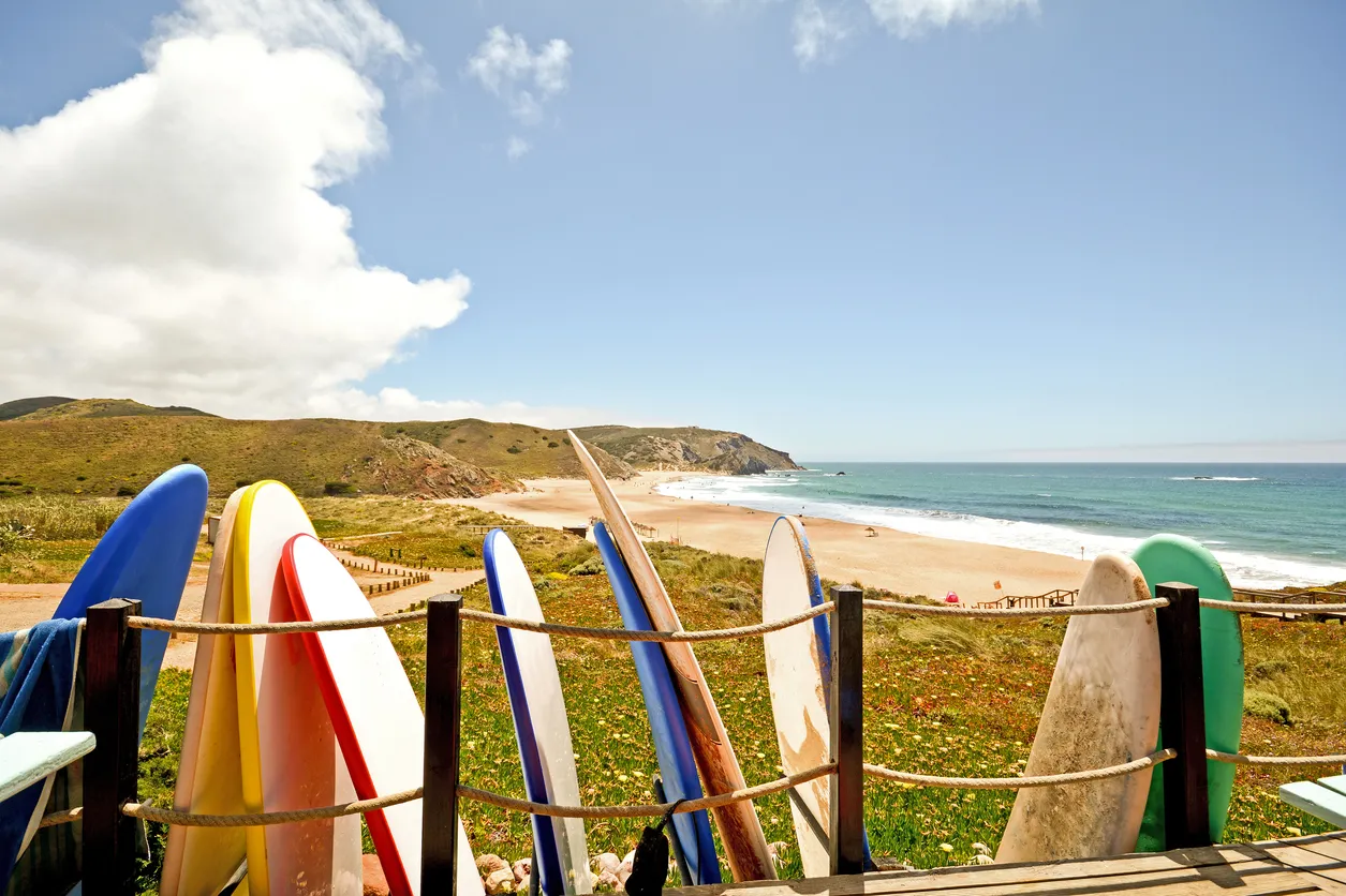 strand surfplank portugal femfem