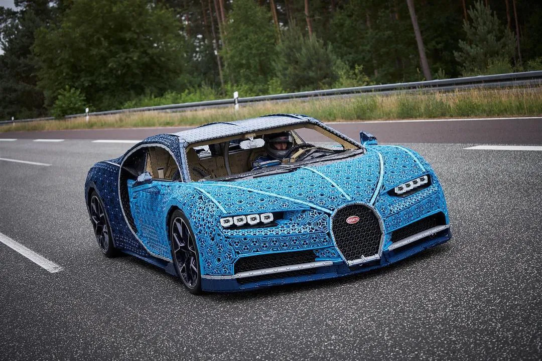 fhm bugatti chiron lego