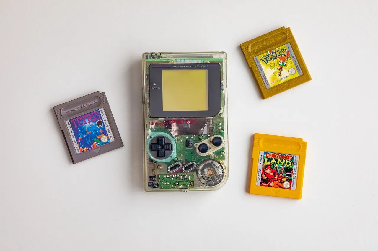 gameboy 3672462 1280