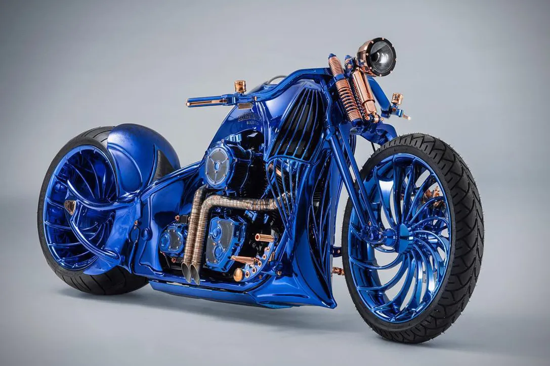 harley davidson blue edition cruise by bucherer 01