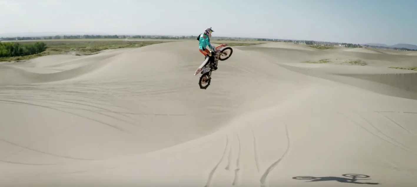 motorcrosser