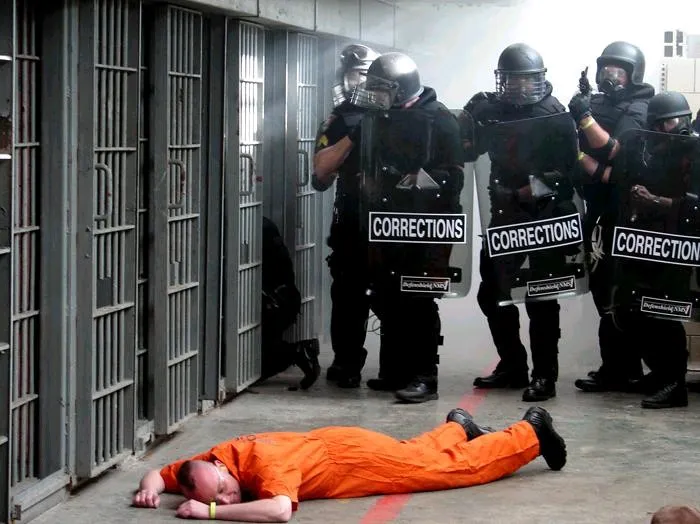 prison tactical team