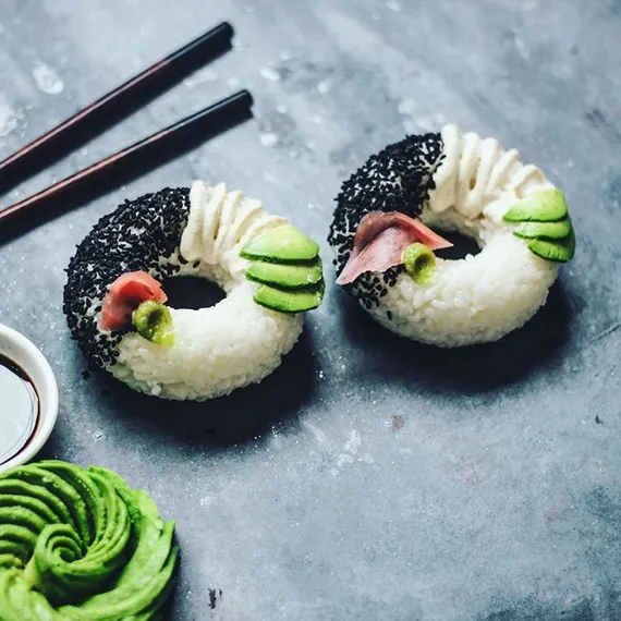 sushidonut1