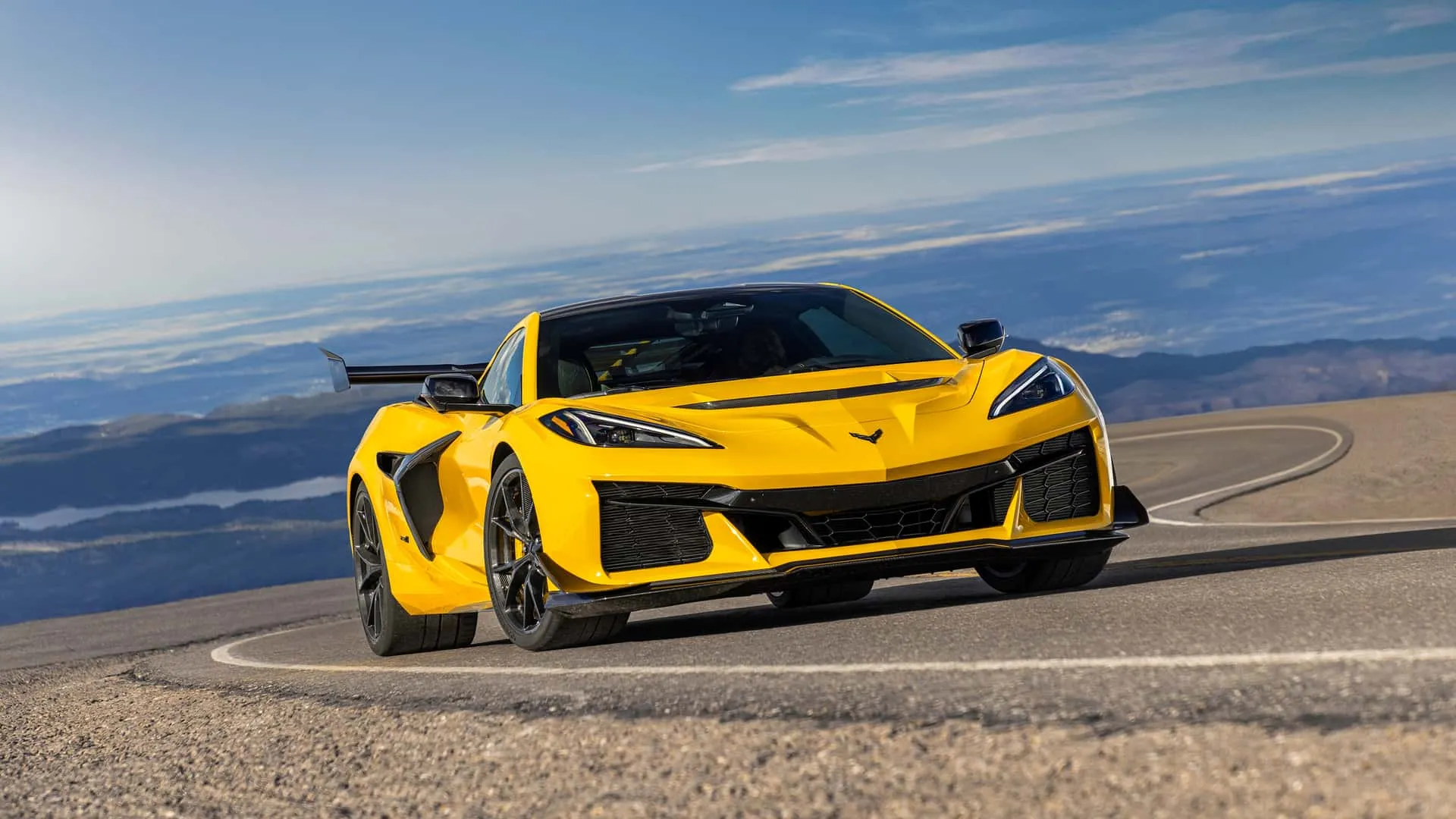 2025 chevrolet corvette zr1 4