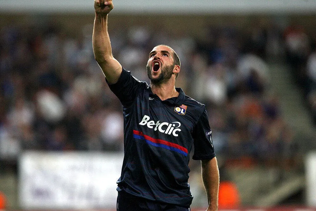 20 euros et le tee shirt foot01 offerts par betclic et foot01 com 46964 7079