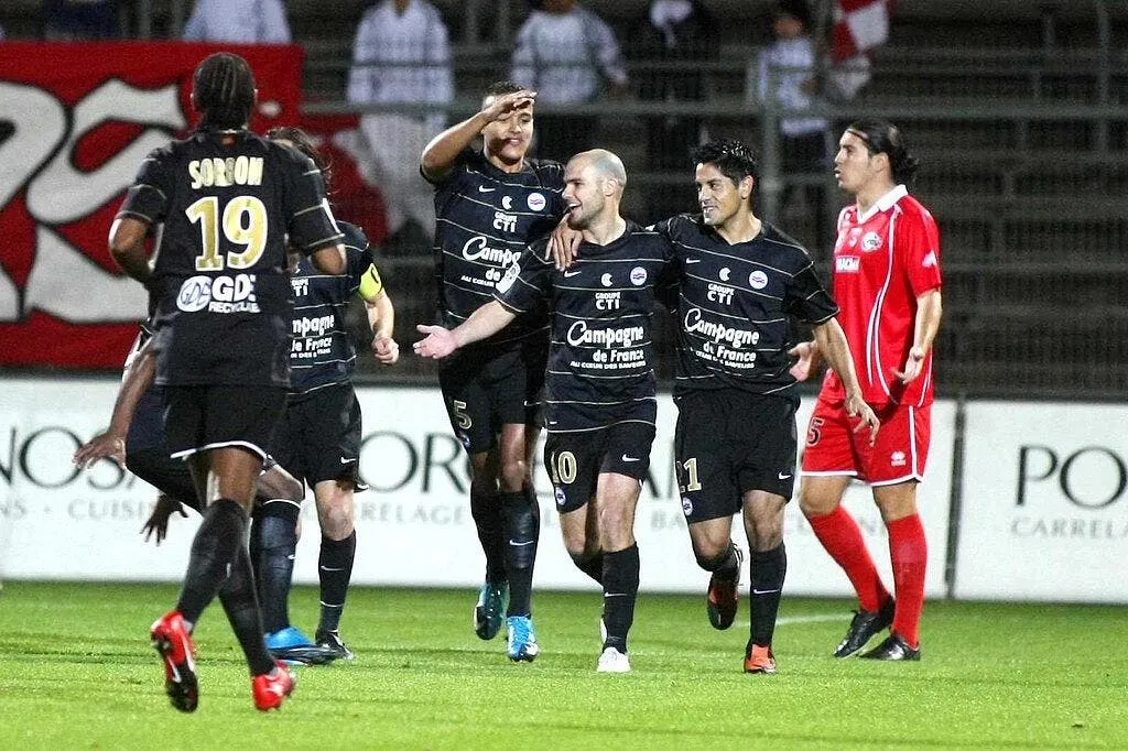 caen une taille au dessus 41667 6088