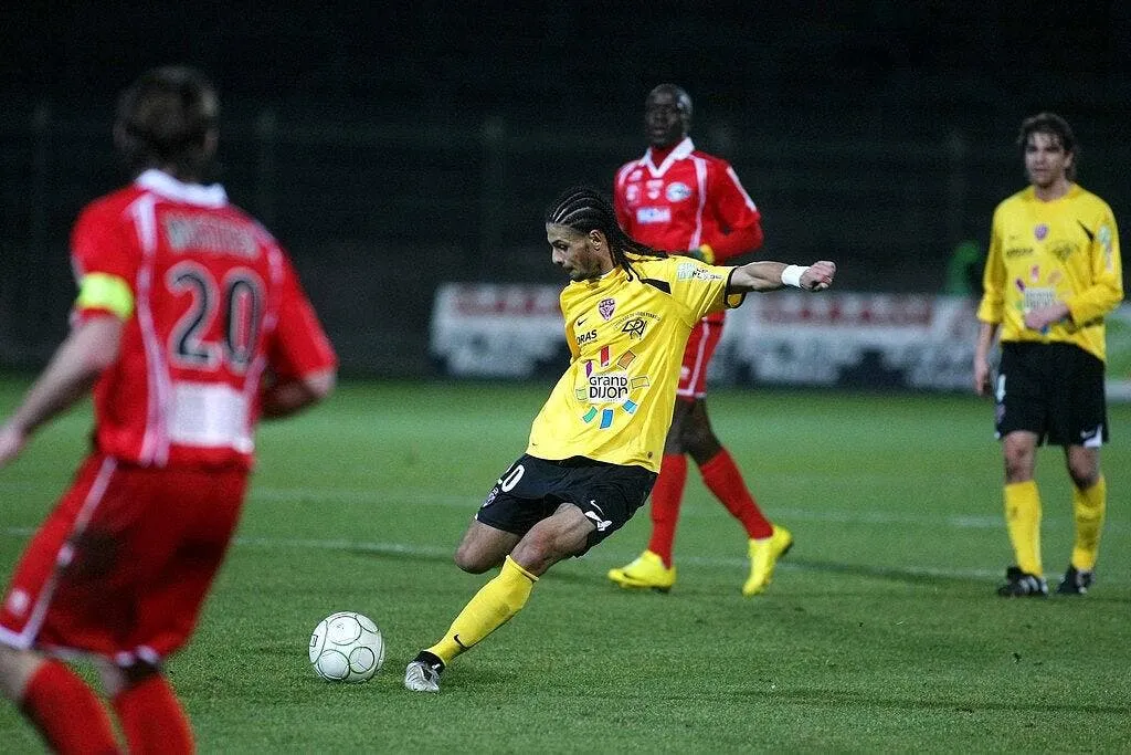 dijon sans dessus dessous 46946 7042