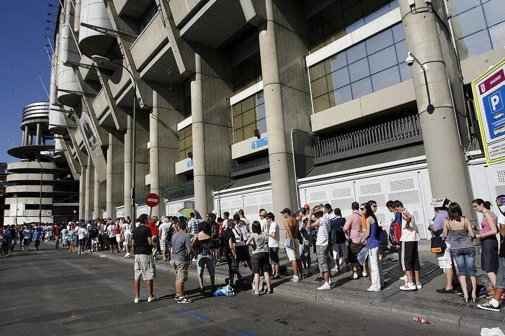 kaka met le feu a bernabeu 30630 4509