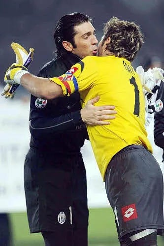 l italie ne botte plus buffon et frey 23737