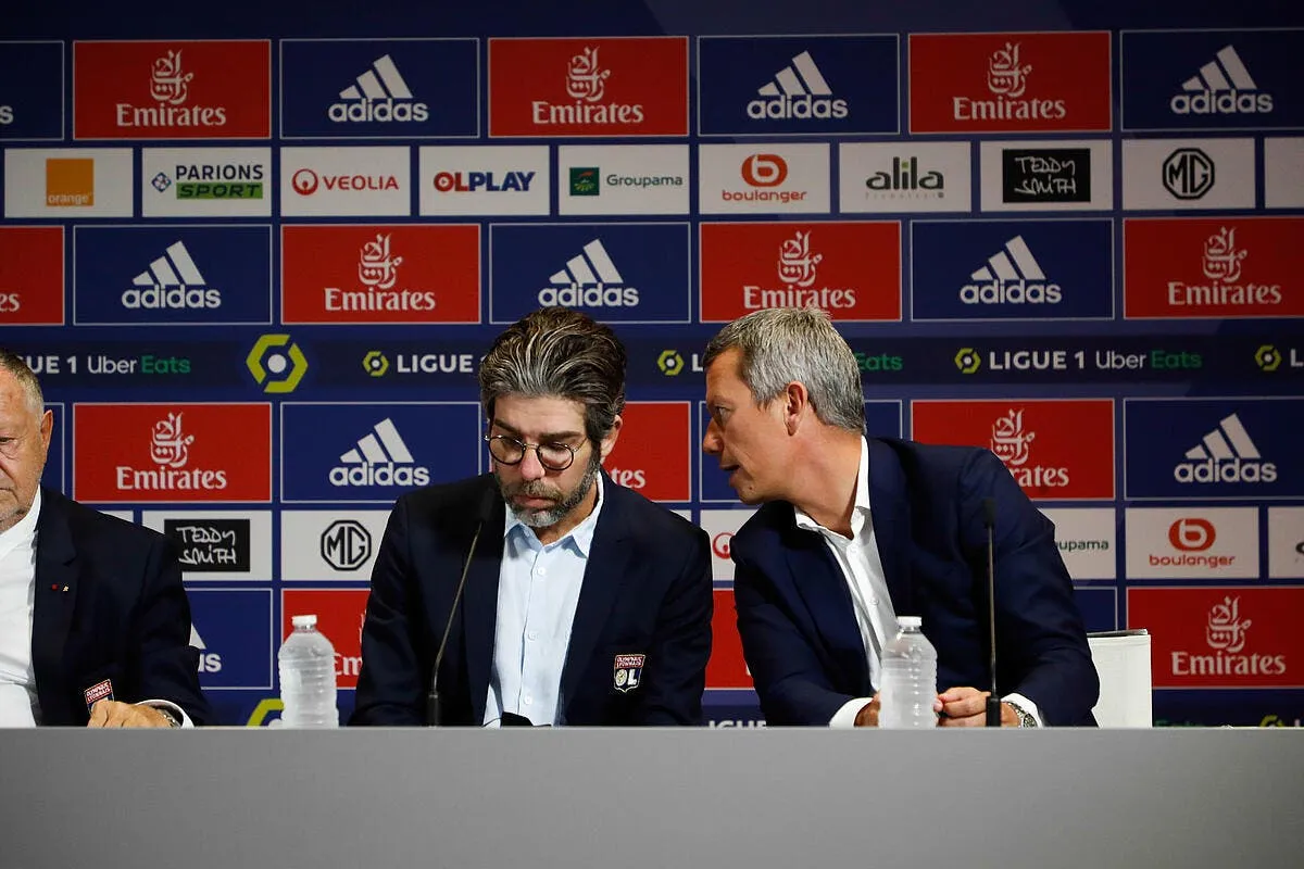 l ol sort les dossiers sur juninho ce n est pas joli icon 25i7250 copie 357639