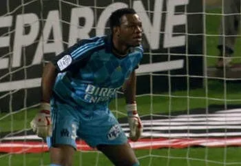 le bayern lorgne sur mandanda 8599