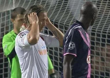 le milan ac veut s acheter une defense 8896