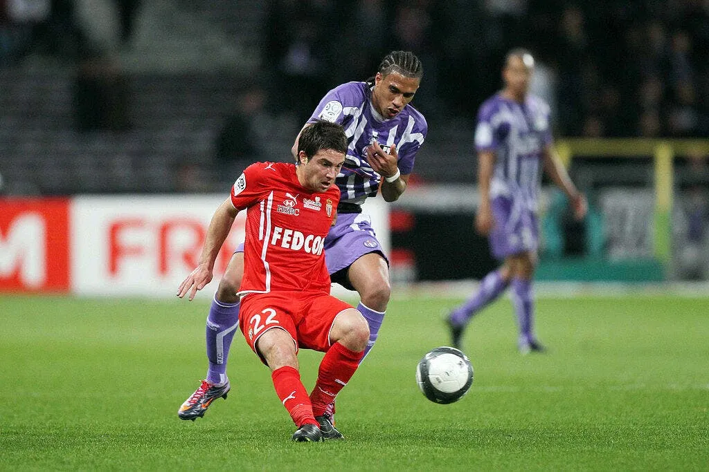 le rocher est plein de promesses 53197 8239