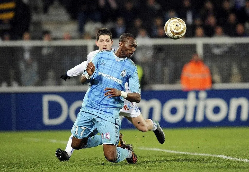 mbia et l om l accord est proche 65917 14423