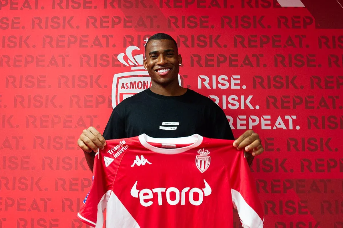 ol jean lucas a monaco le superbe coup de lyon icon photo 320535