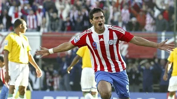 santa cruz reve de manchester city 9057