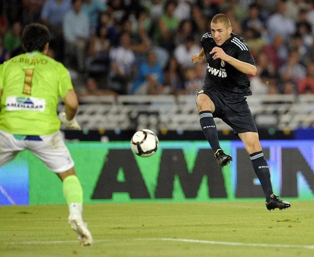 video benzema encore buteur avec le real 34022 4896