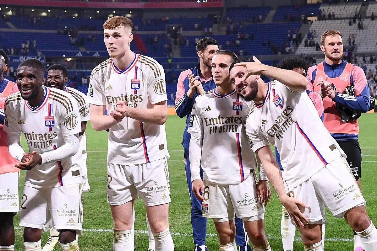 12 joueurs vires et 100 millions dans les caisses coup de chaud a l ol iconsport 209672 0308 378892