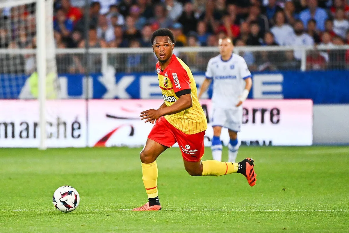 49 millions d euros le rc lens vend tres bien openda icon dib 030623 10 54 362766