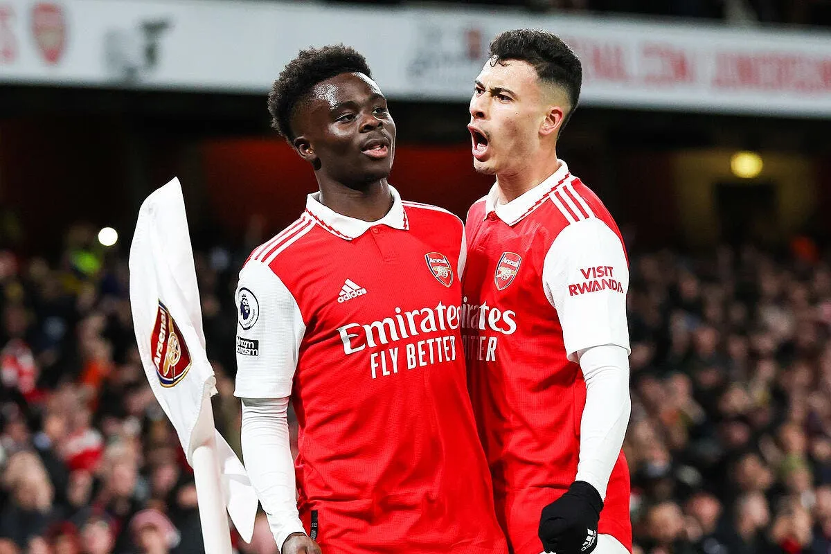 63 000 euros la place a l emirates arsenal les rend fous saka 358660