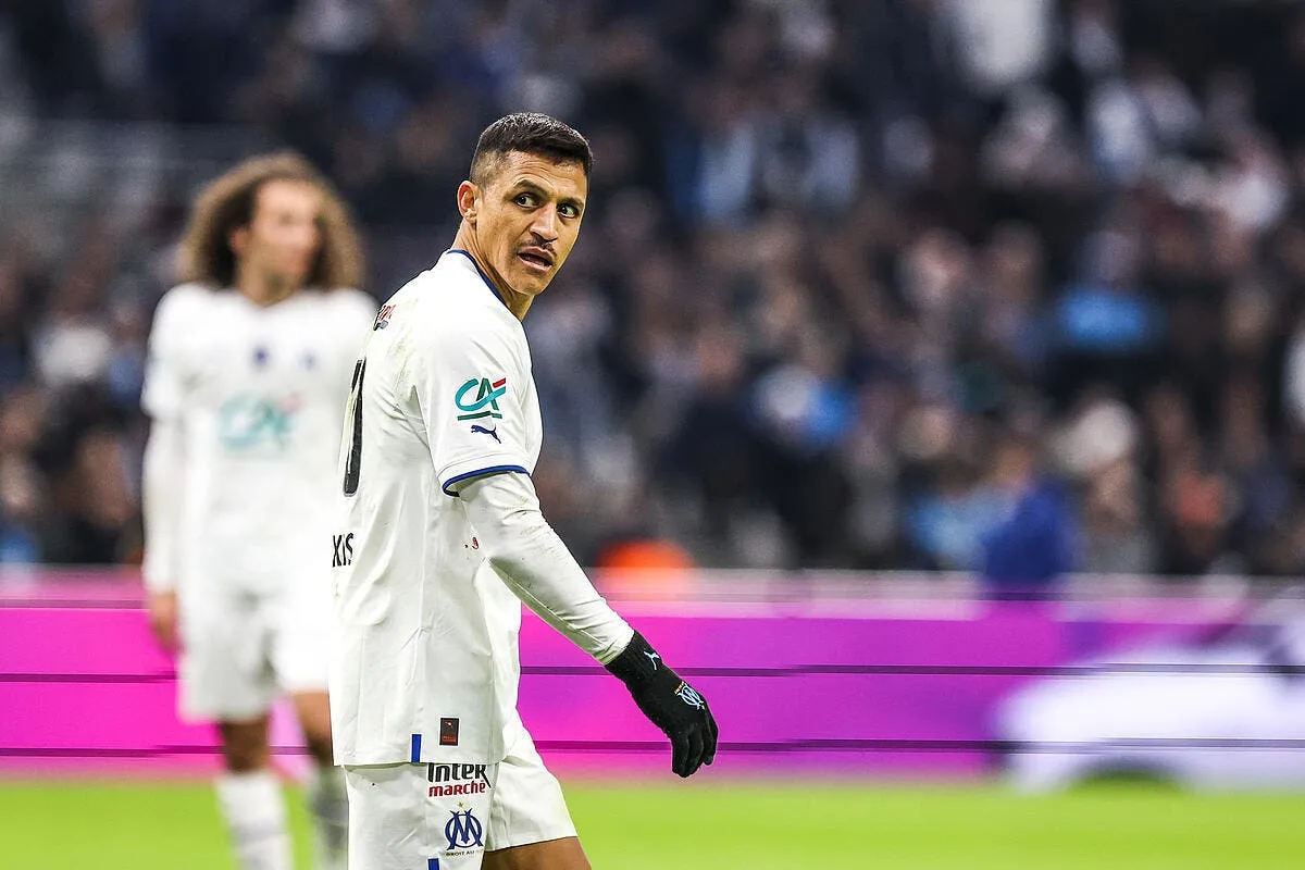 alexis sanchez joue avec le feu il doit rester a l om icon fid 6842 1 363317