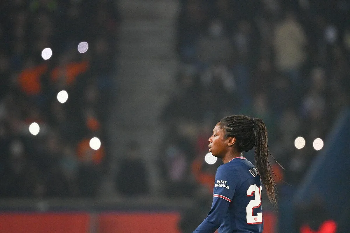 aminata diallo le psg et ses supporters roules dans la farine icon dib 300322 10 92 350613