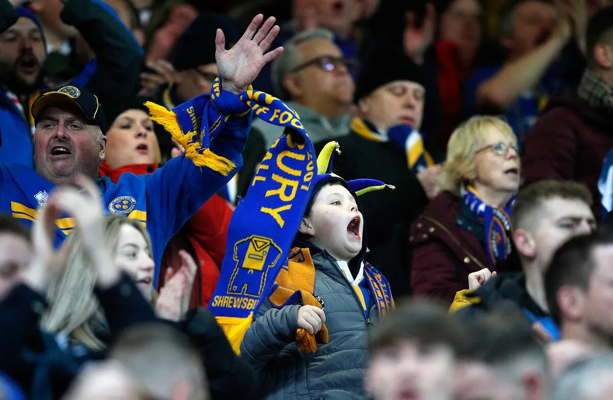 ang 10 000 supporters dans les stades l angleterre donne la date icon 50084683 307461