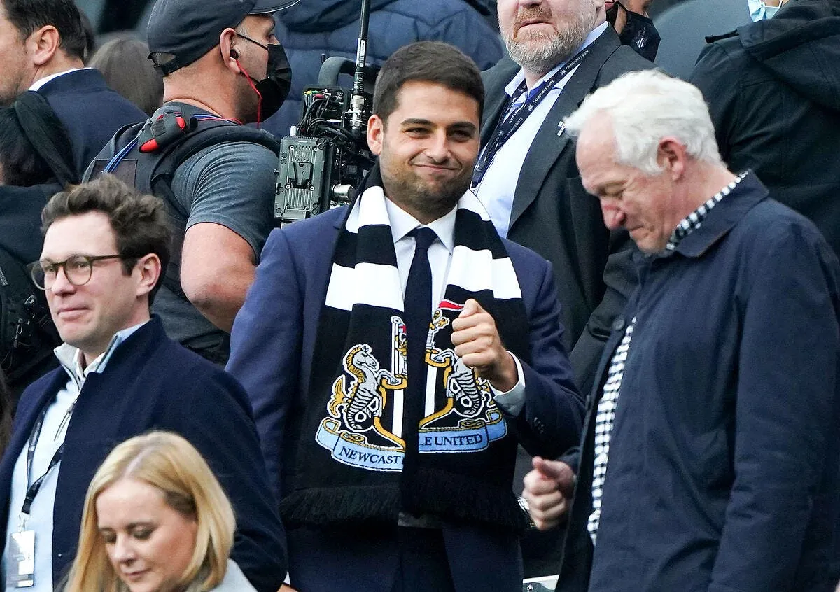 ang un des proprietaires de newcastle veut racheter chelsea jamie reuben 336583