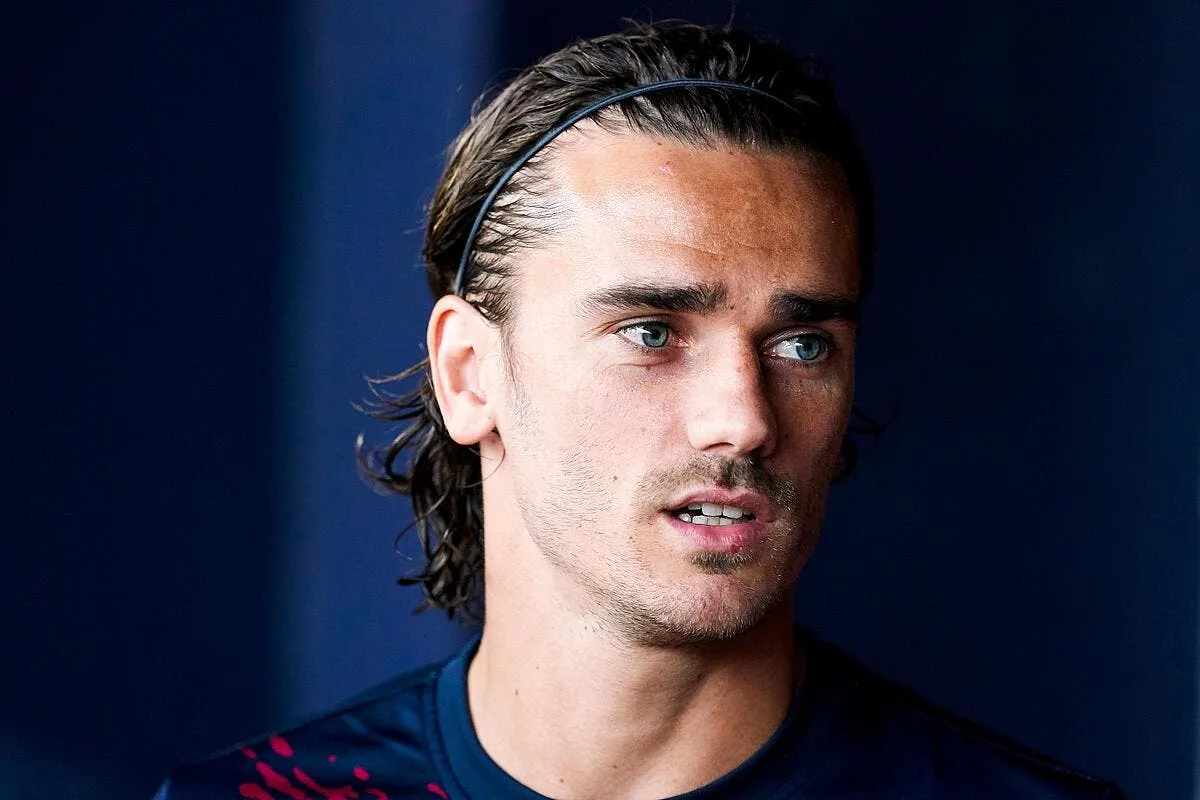 antoine griezmann le mercato lui coute 100 millions d euros icon ap19304 128 1 323019