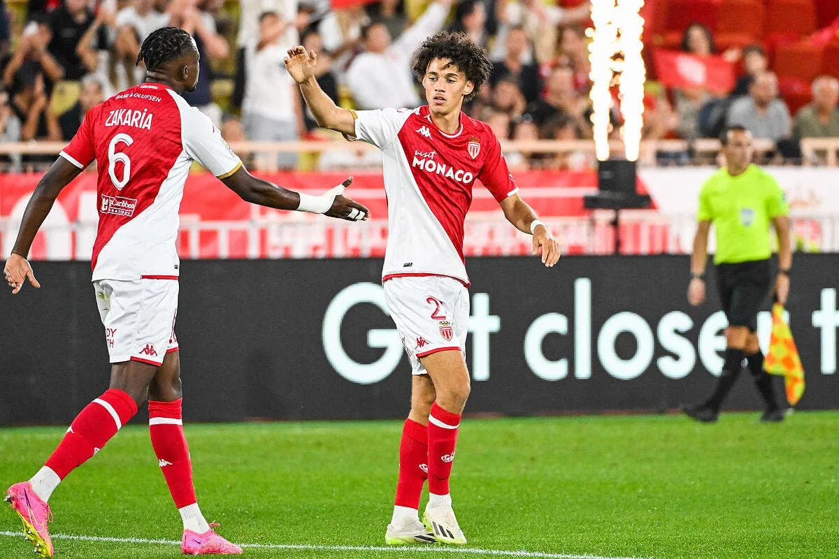 apres cherki un autre talent de l1 zappe le psg akliouche 378128