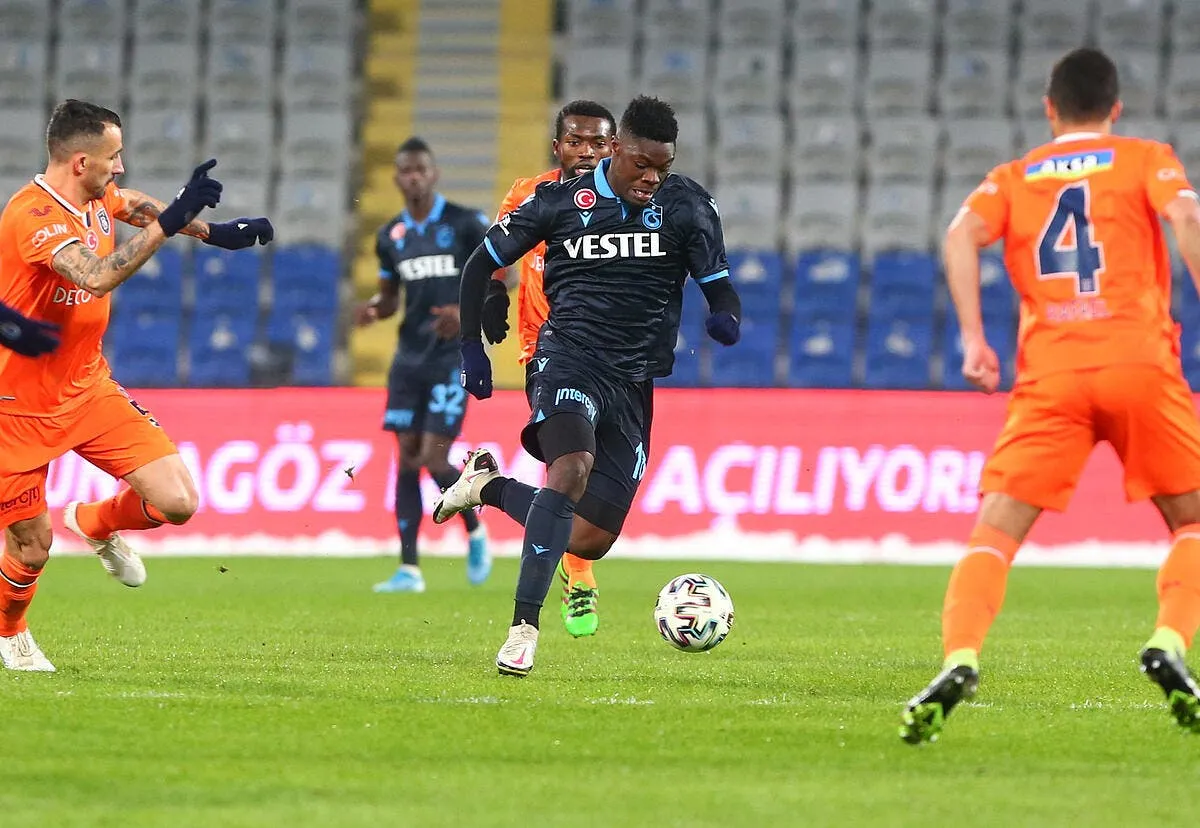 asse 4me offerts pour un vrai attaquant icon seskim nrg basaksehir v trabzonspor 190221 60 316631