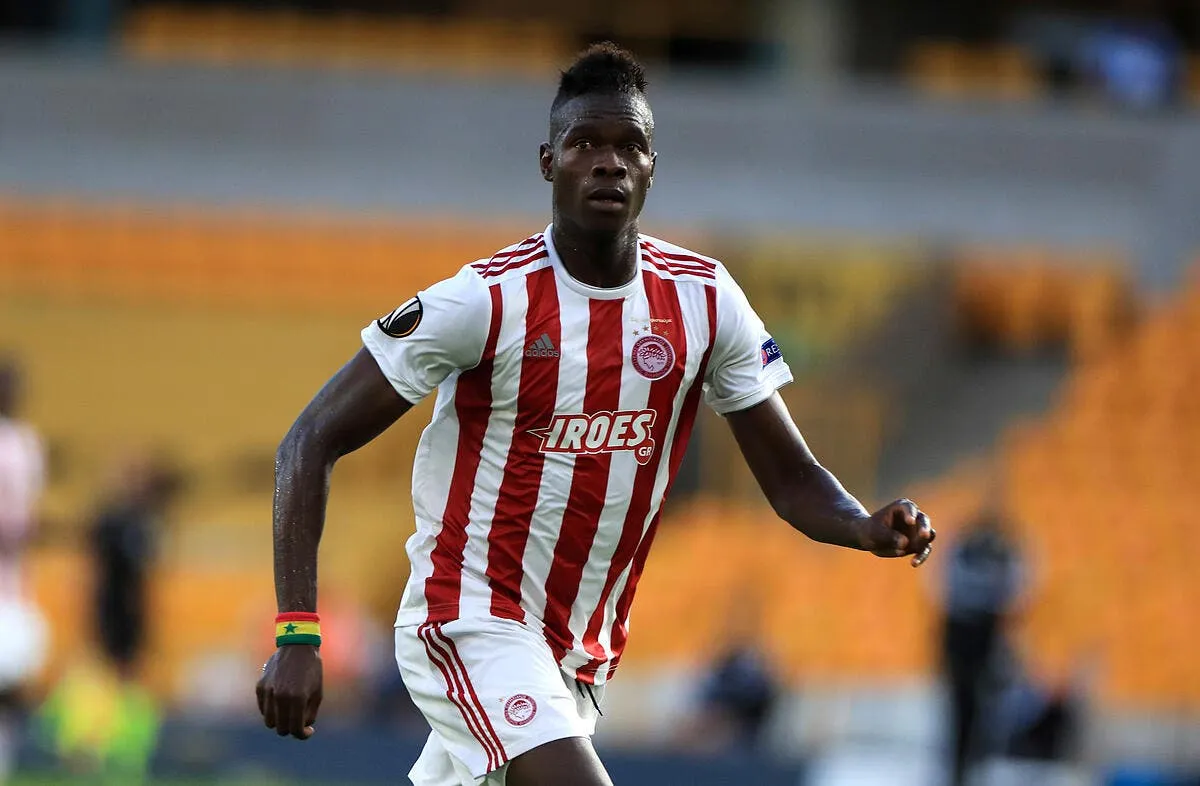 asse c est le feu pape cisse arrive a st etienne icon 54893758 305247