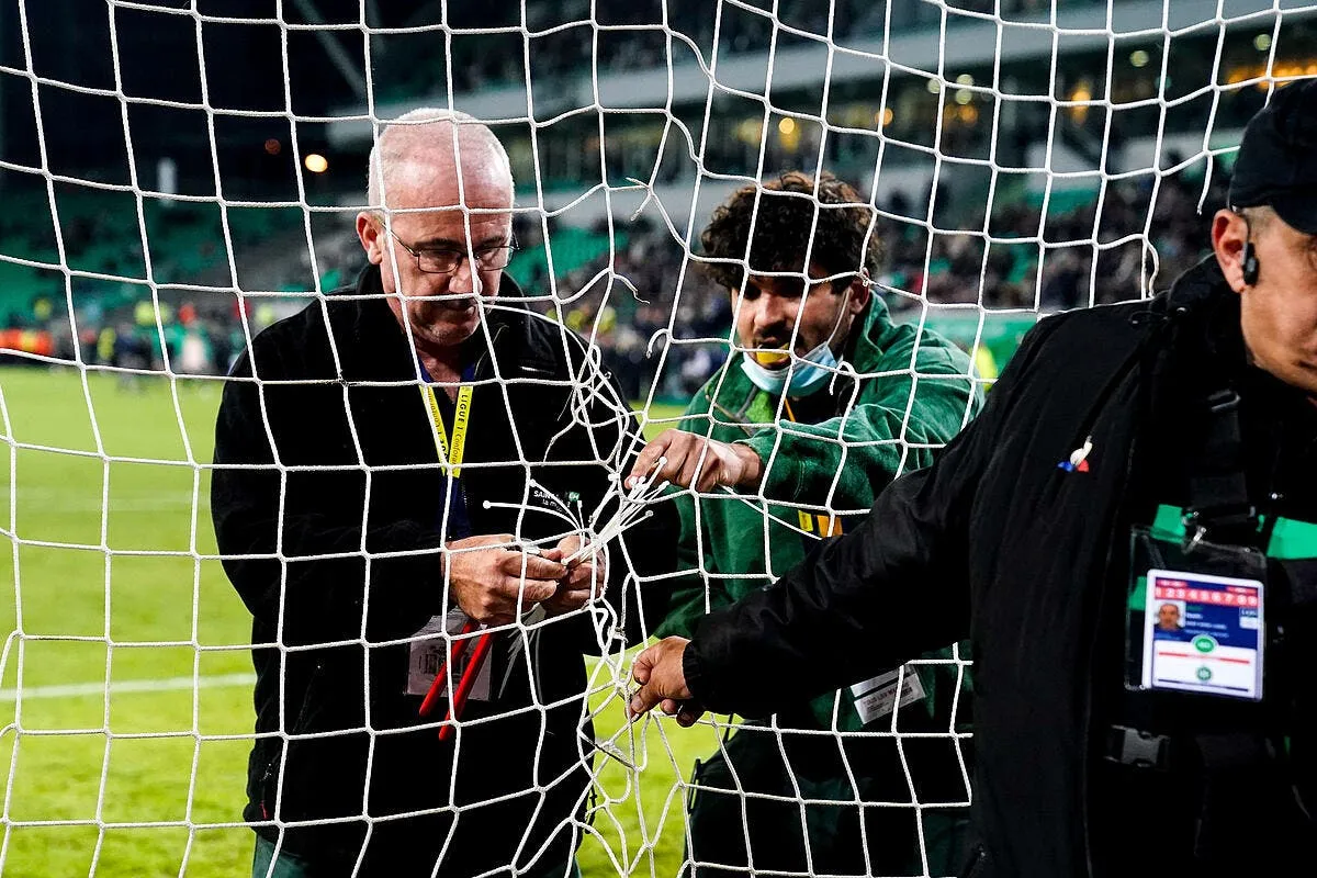asse pierre menes scandalise par la connerie des supporters icon 22102021 pf25586 326415