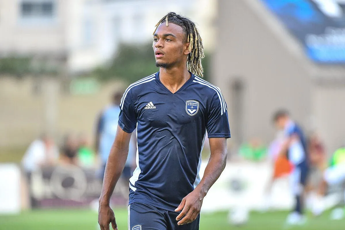 bordeaux vend sekou mara le club sauve icon 20072022 arl 7524 346041