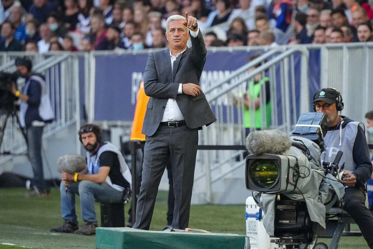 bordeaux vladimir petkovic bientot vire icon 211017p44327 326853